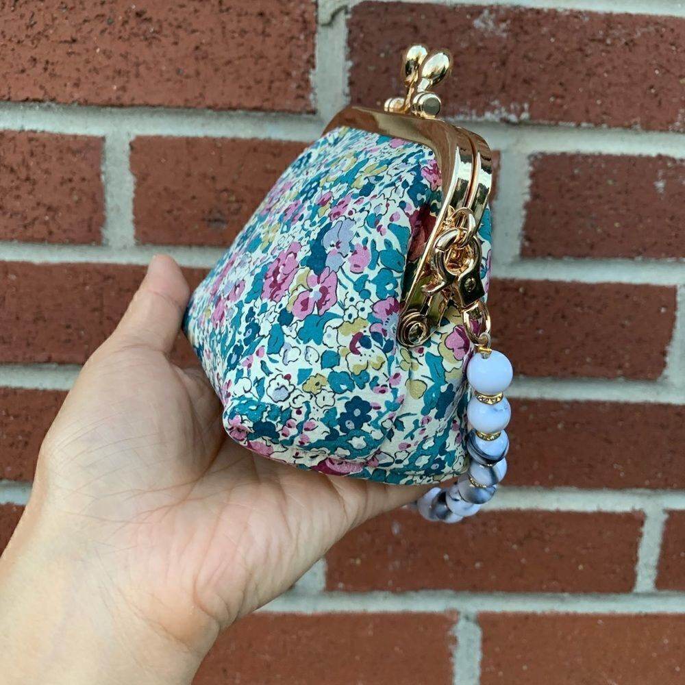 Handmade Large Genuine Printed Floral Leather Wooden Frame Bag with Small Purse - Picture 14 of 16